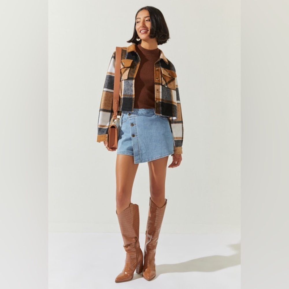 Ashley outerwear cropped shacket Megan cropped shacket in brown plaid S - Picture 4 of 7